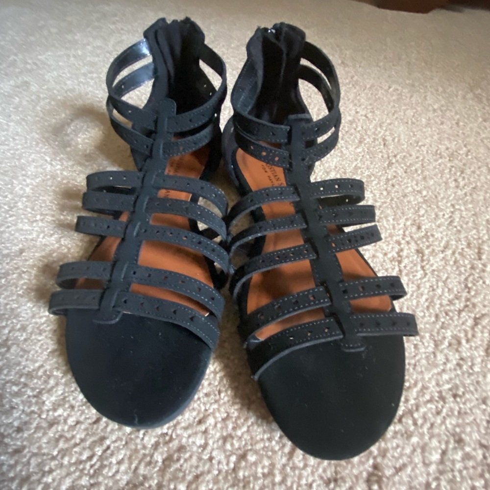 Black Flat Sandals
